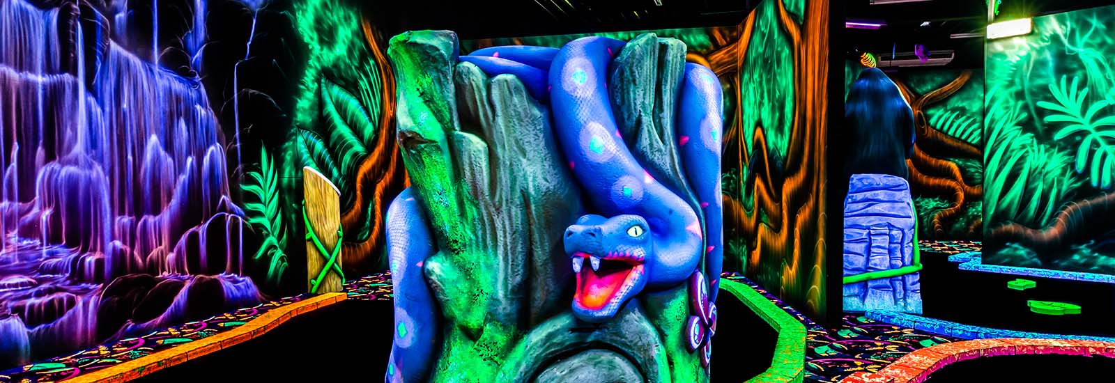 GlowGolf Enschede